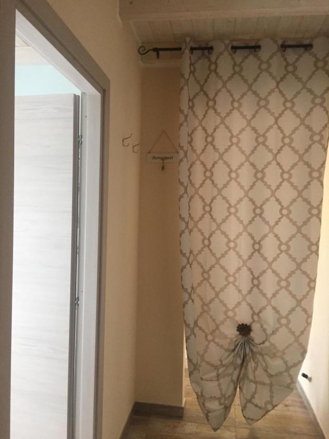 مونسيرّاتو B&B Da Manu المظهر الخارجي الصورة