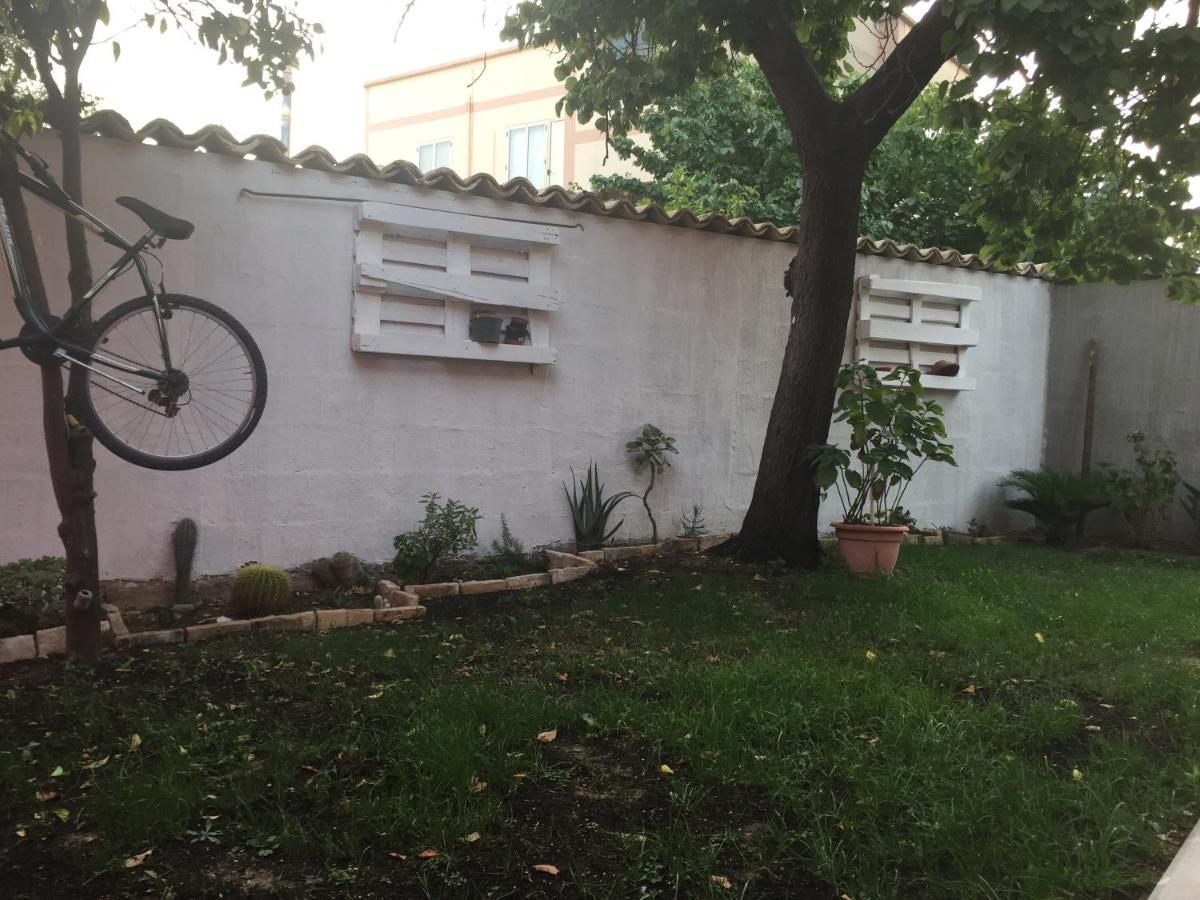 مونسيرّاتو B&B Da Manu المظهر الخارجي الصورة
